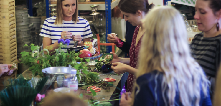 7 Secret Things That A Florist Won’t Tell You – Ssshh…! Don’t Reveal!